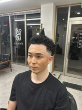 岡田理髪処&nbsp;ローフェード×ベーシックパーマ