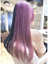 ワースホワイル(WORTH WHILE) 大人ガーリーダークアッシュミディアムレイヤーカットブリーチ