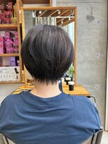 アルトル 池袋2nd(altru)&nbsp;◇大人40代50代60代ショートボブ丸みショート白髪ぼかし