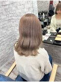 ピンクベージュ/ミディアムストレート/おしゃれ女子ウルフ