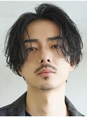 波巻きスパイラルパーマセンターパートウルフカットサーフカール