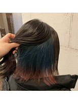 アヴァンティ ヘアーアンドスパ(avanti hair&spa) インナー青緑毛先ピンク