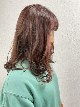 ジェナ(Jena) インナーカラー×ヌーディピンク