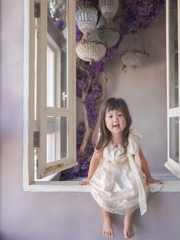 クラン ヘアーアンドスタジオ(CLAN hair & studio)の写真/キッズカットが人気！親子での施術◎至福のサロンタイムをご提供★広くて明るい店内でお子様と一緒でも安心
