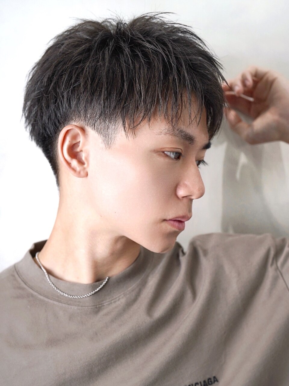 爽やかツーブロック刈り上げ【ナチュラルアップバングショート