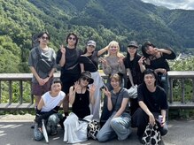 頼れるスタイリスト、アシスタントにお任せください♪