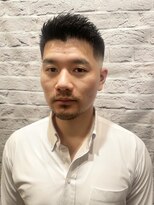 グレイスフル バーバープラチナム 六本木店(Graceful Barber platinum)&nbsp;メンズ/スキンフェード/アップバング/黒髪/束感/ショート