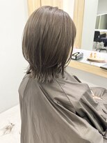 クシュ 本川越店(kusyu...)&nbsp;イメチェンホワイトブロンド外ハネボブ美髪ワイドバング韓国黒髪