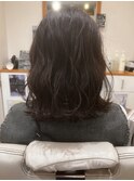 巻き髪かわいいミディアムボブ