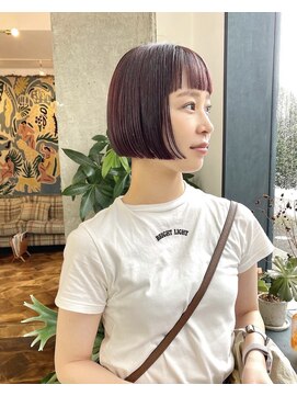 アペロ 柏(Apero) ピンクカラー☆ぱつっとボブ