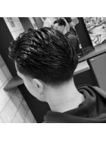 フランクスバーバー アンド ビアークラブ(FRANK'S BARBER and BEER CLUB)&nbsp;ミドルフェード