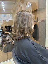 フレア(FLAiR) 30代40代白髪ぼかしハイライトレイヤーカット