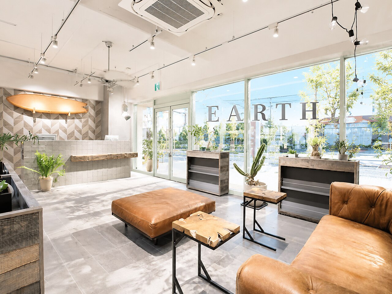 アース オーセンティック 三鷹店(EARTH Authentic)｜ホットペッパー
