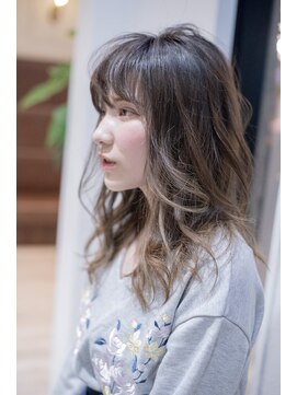 ヴォーグ 春日井高蔵寺店(VOGUE) "VOGUE"外国人風グラデーションカラー