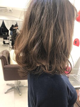 インビテーション(invitation) 【invitation】グラデーションフォギーベージュ