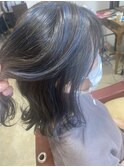 チラ見えブルーと、グレー