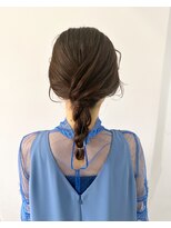 【astar】ニュアンスアレンジ　ねじりポニー
