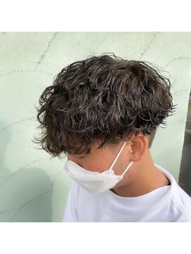 アンフィ 金沢文庫(Anphi) 【片桐指名限定】シャンプーカット&ツイストorスパイラルパーマ