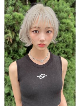 リークフー(Ree cu fuu) 10代20代30代40代前髪　ふわふわ金髪ボブ4 藤沢