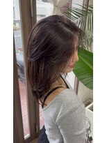 ココテラス(coco terrace)&nbsp;レイヤーカット／イルミナカラー