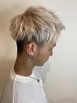 アヴァンス アリオ鳳店(AVANCE) ホワイトベージュ