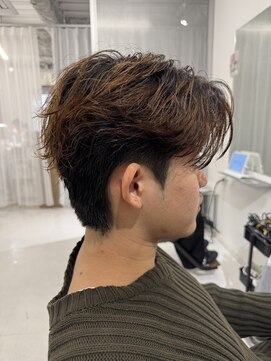 バース 梅田中崎町店(BIRTH) フェザーショート