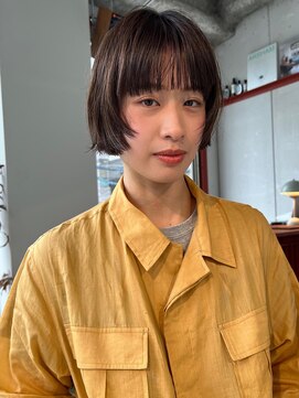 イテル(ITER) 顔まわりレイヤーボブ