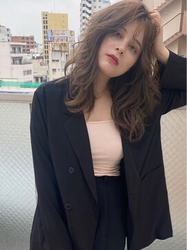 ラヴィ(Lavie) ダブルカラーミルクティーベージュレイヤーカット