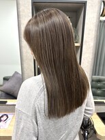 リベストバイジェービー 稲毛(li best. byjb)&nbsp;黒髪/クラゲヘアー/オリーブグレー/小顔/ココアベージュ［稲毛］