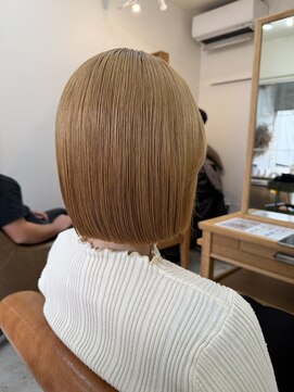 アンククラシックヘアー(ank classic hair) 《切りっぱなしぱっつんボブ》