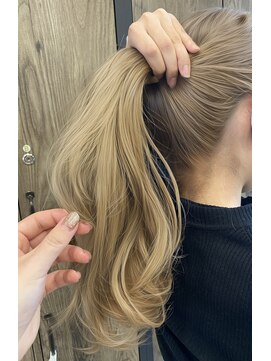 ハルキミナト ジャパン ヨコハマ(HARUKI MINATO japan YOKOHAMA) ブリーチカラー　20代/30代/40代女性