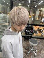 ヘアースマイルクー(HAIR SMILE COEUR) 【TOMOYA】メンズカット ホワイトベージュ ハイトーン