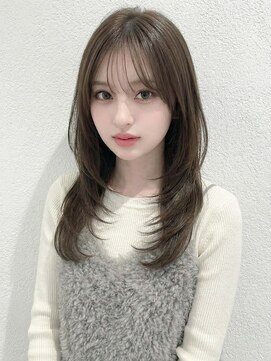 ヒュエ 表参道(Hue) レイヤーカット/透明感カラー/髪質改善トリートメント._.
