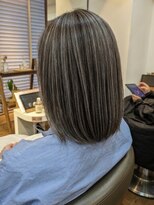 ヘアスタジオルース(HAIR STUDIO LUZ)&nbsp;40代50代60代の大人ボブ/白髪ぼかしハイライト/堀江/北堀江