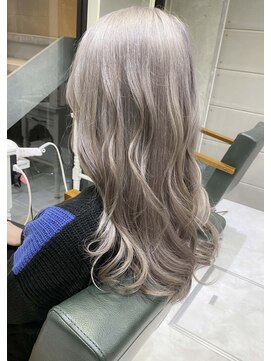 デイズ(days) ナチュラルミルクティーアッシュベージュブリーチインナーカラー