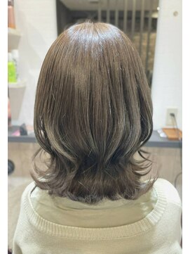 アム ユアーズ サロン(amu yours salon) 外ハネスタイル