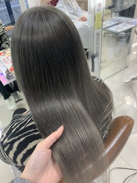 フォルテ 中田店 オリーブグレージュ