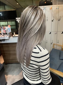 ラフ(LAFF) #黒髪#ボブルフ#ネビージュ#小顔#ワンレン