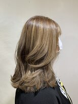 アズール 草加(azule)&nbsp;ハイライトカラー　ベージュ　透明感カラー