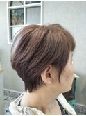 白髪を生かした明るめベージュ♪