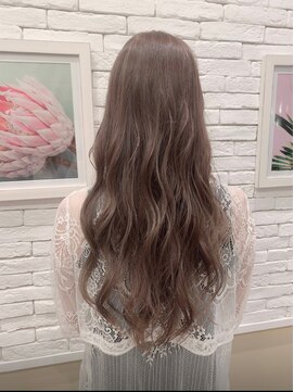 ノミネーション(Nomination) アッシュベージュ