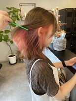 メデル(mederu)&nbsp;インナーカラーピンクイヤリングカラーデザインカラーハイトーン