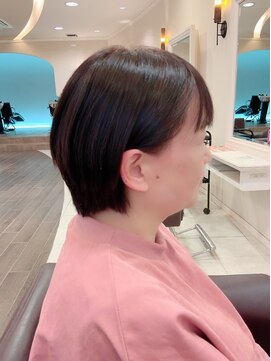 アフロディーテ 泉中央店(Aphrodite) 丸みシルエットショート