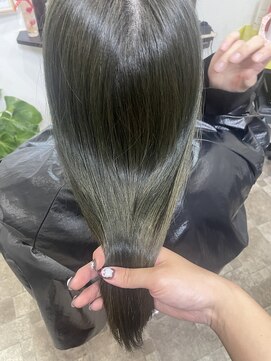 リテ(.rite) オリーブベージュ