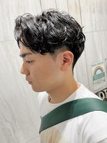 オーパスクリエ (OPUS CREER)&nbsp;刈り上げ毛流れセンターパート×シャドウパーマ！