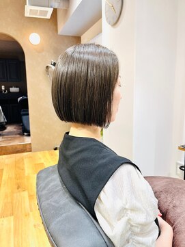 ルーク バイ ヘアーポケット(Luke by hair pocket) あごラインボブ