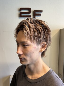 ミリオンバックス 御徒町店(Million Backs) ショートウルフ/マッシュ/ウルフ<理容室>[メンズ/眉毛/バーバー]