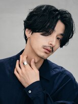 バイフィフス 原宿/表参道(by fifth)&nbsp;センターパート波巻きパーマスパイラルパーマシャドウパーマ