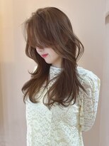 レジナヴィータ 栄(Reginavita)&nbsp;くびれ巻き ブラウンベージュ 透明感カラー 美髪　韓国ヘア 艶髪