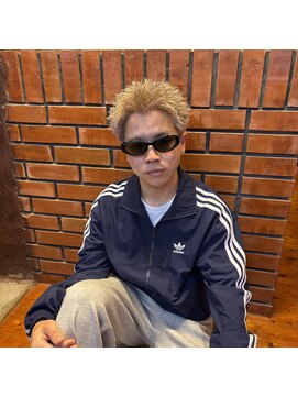 スパイキーショート